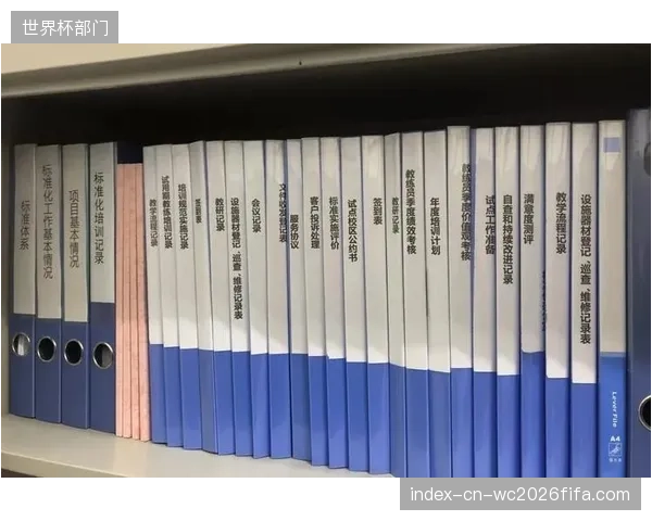 体育培训的“服务封装”时代已经到来：理论知识的线上标准化交付正在成为线下个性化实操指导的价值前提